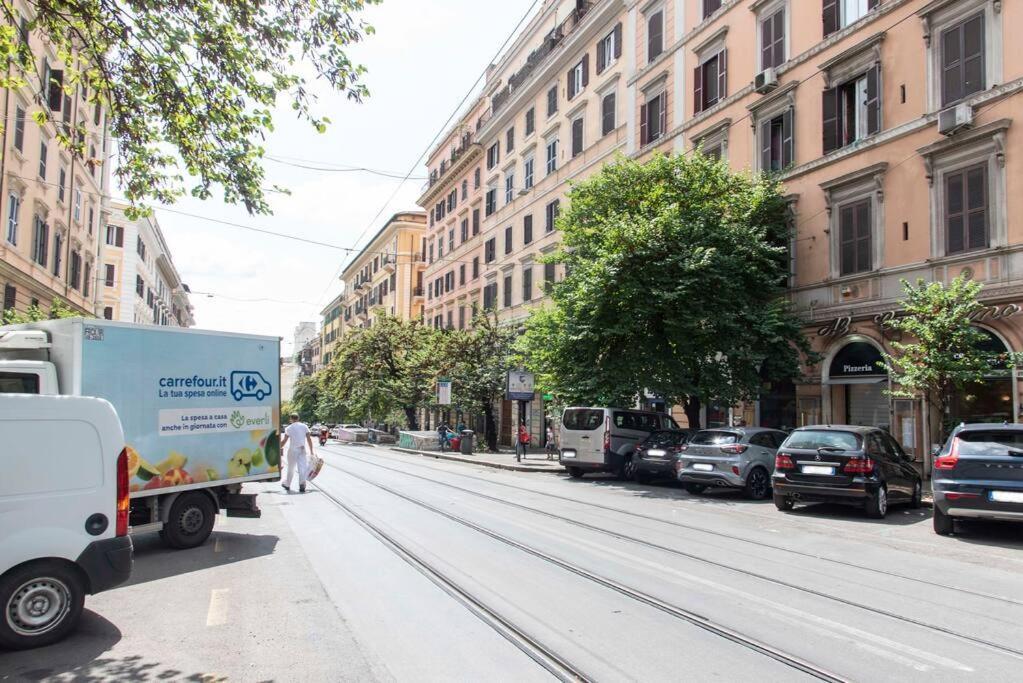 La Casa Di Marisela In Via Emanuele Filiberto Apartman Róma Kültér fotó